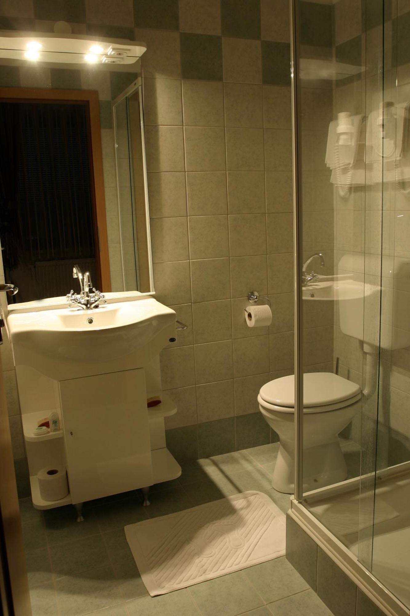 Hotel Oskar Zaplata Preddvor Habitación foto